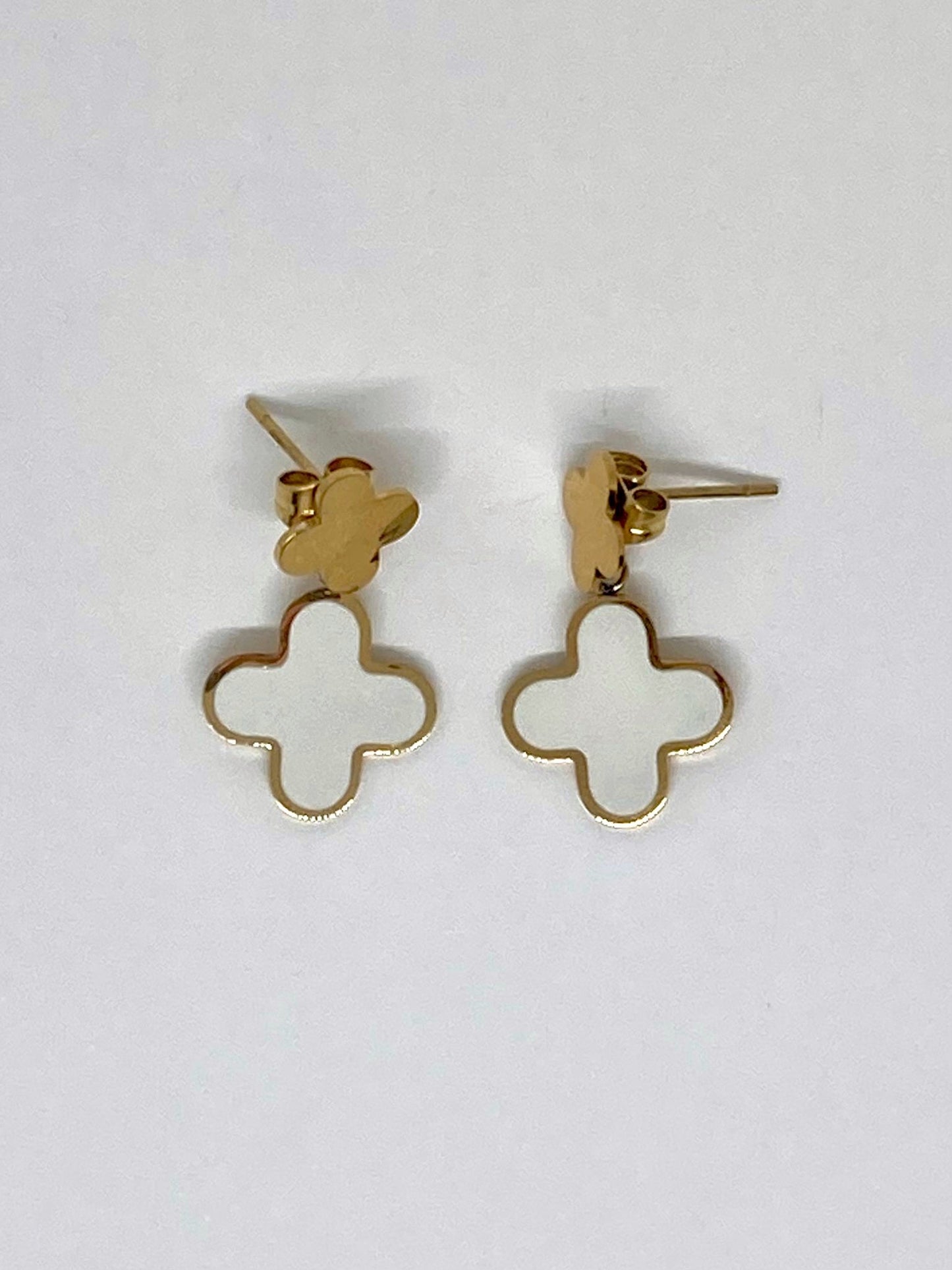 Boucles d’oreilles - Croix blanche