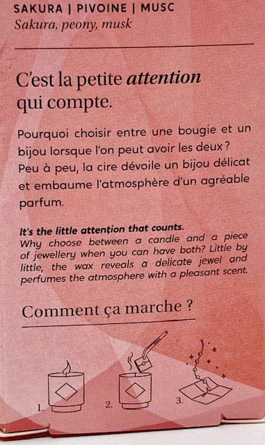 Bougie Fleur de cerisier avec bijoux