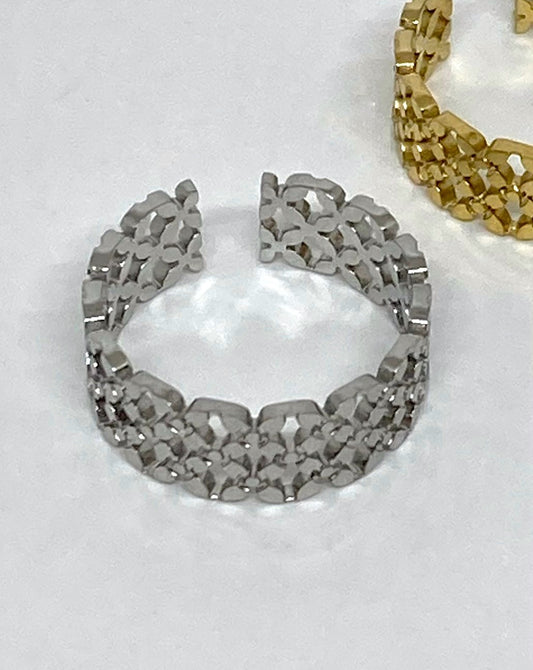 Bague graphique argentée