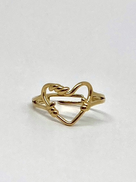 Bague Coeur doré façon fil de métal