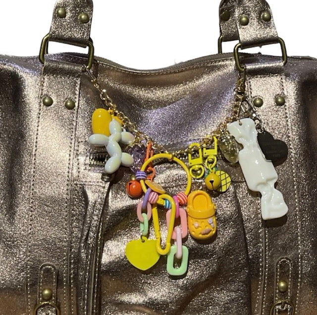 Bijou de sac chaîne double - Charms colorés & esprit pop