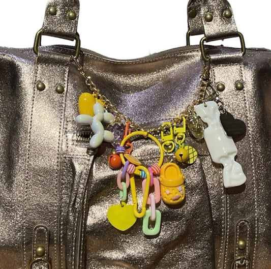 Bijou de sac chaîne double - Charms colorés & esprit pop