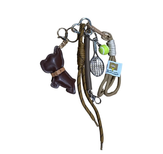 Bijou de sac - Petit chien rétro & sa raquette de tennis