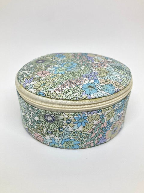 Boîte à bijoux ronde - Fleurs vertes en Liberty ®