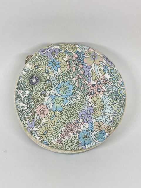 Boîte à bijoux ronde - Fleurs vertes en Liberty ®