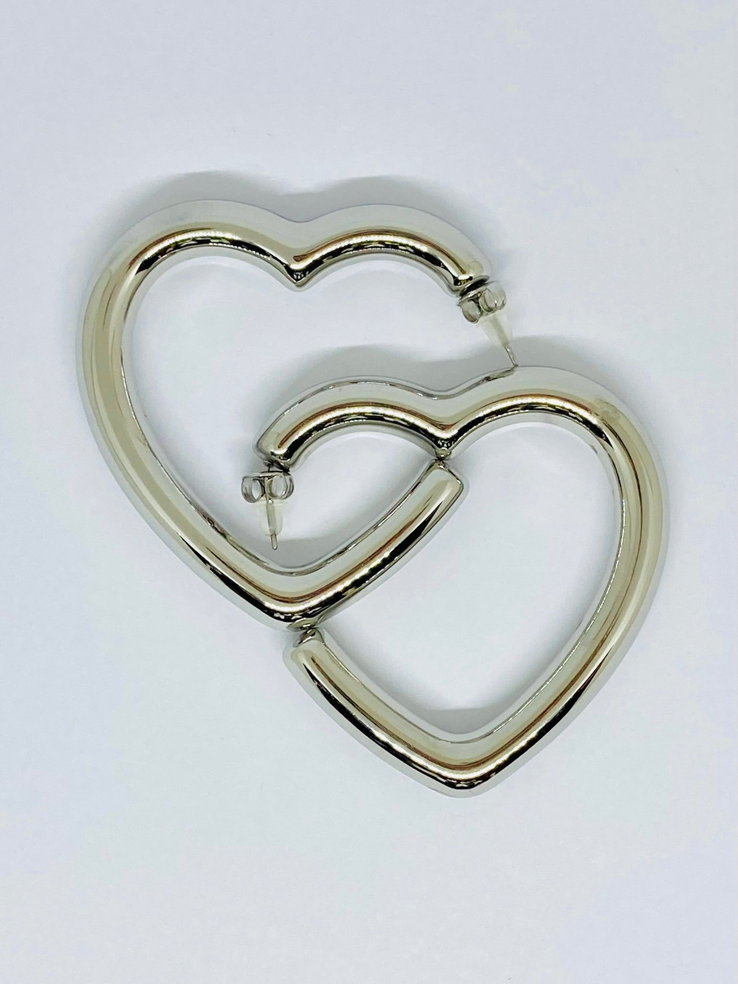 Boucles d’oreilles cœur argentées