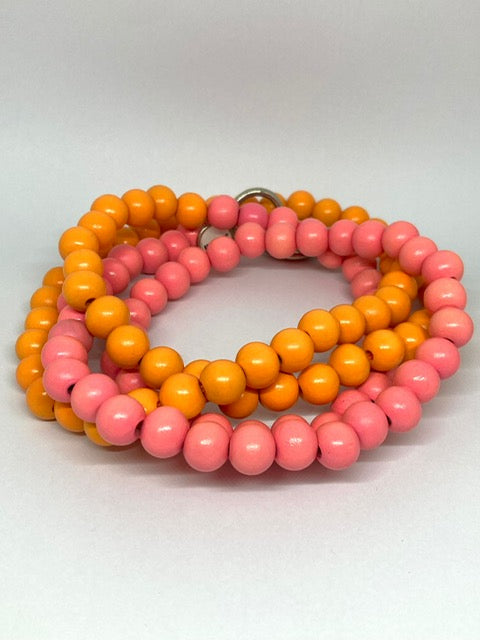 Chaîne de téléphone en perles de bois orange & rose - Colombie
