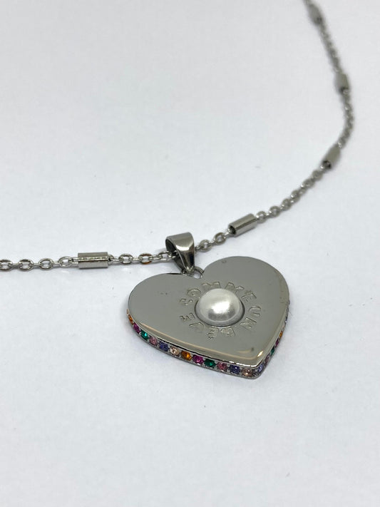 Collier en acier inoxydable argenté avec pendentif Coeur