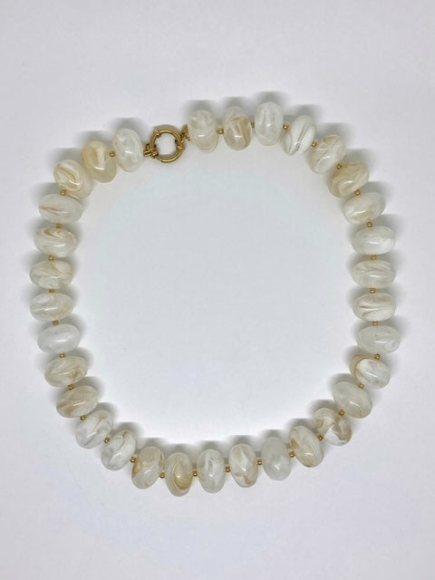 Collier perles couleur nacrées