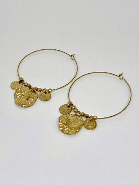 Créoles en acier inoxydable doré avec médaillons