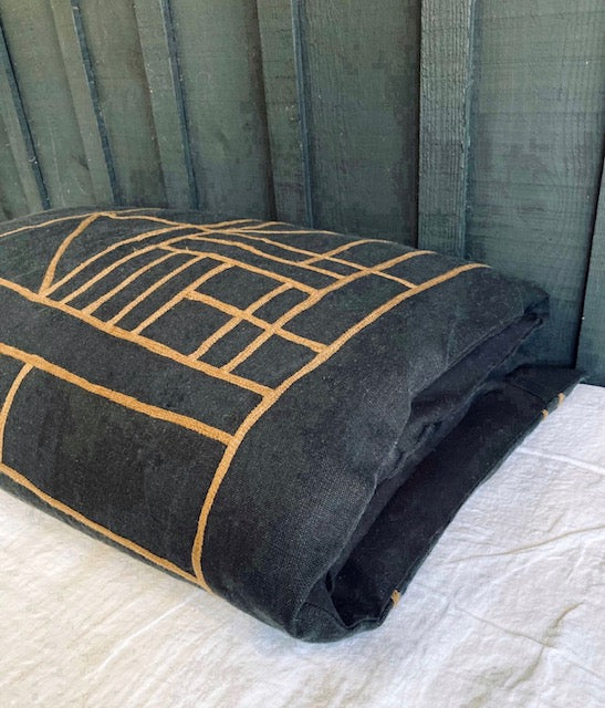 Édredon en lin - Motif ethnique brodé