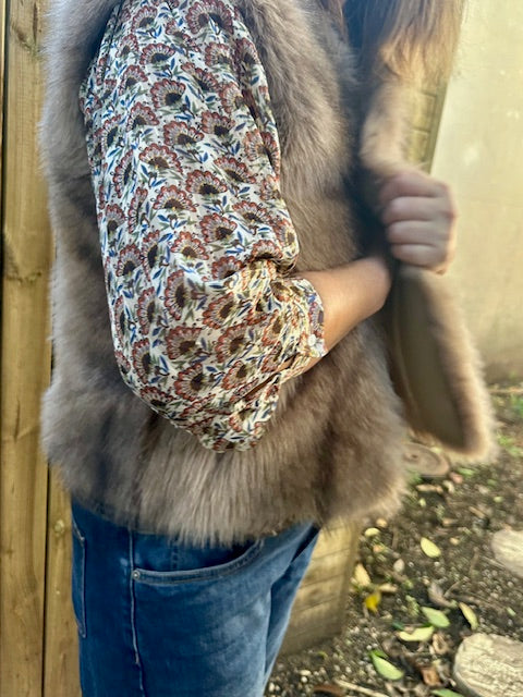 Gilet sans manche fausse fourrure - Beige