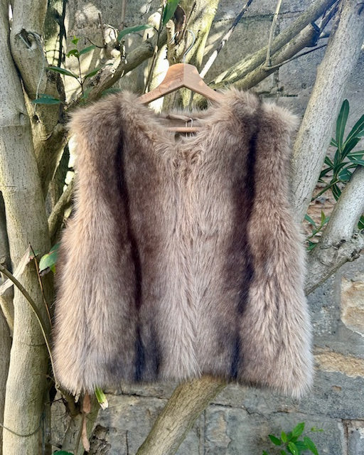 Gilet sans manche fausse fourrure - Beige