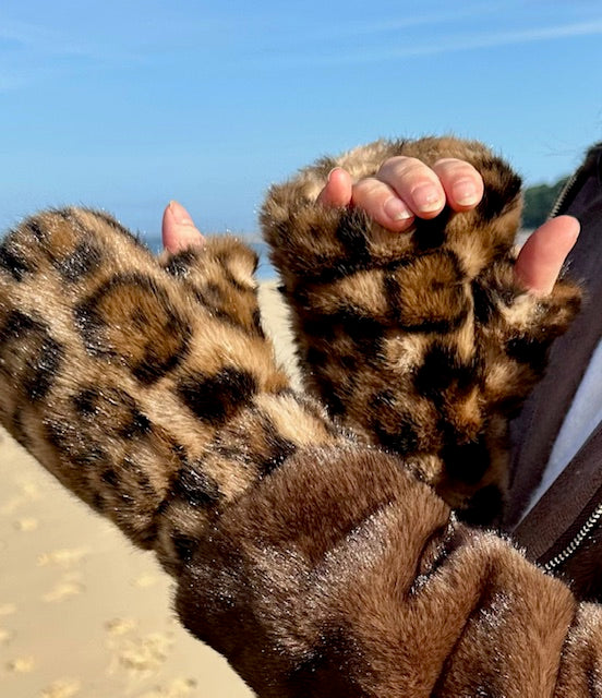 Mitaines en fausse fourrure Léopard