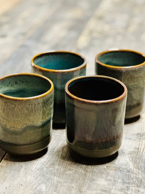 Mug artisanal en céramique  - Dégradé de vert