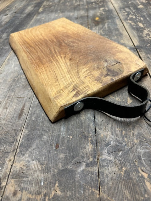 Planche en chêne massif avec poignées en cuir - Laura Living