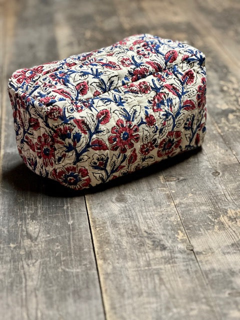 Pochette vanity bleu et bordeaux en block print - Inde
