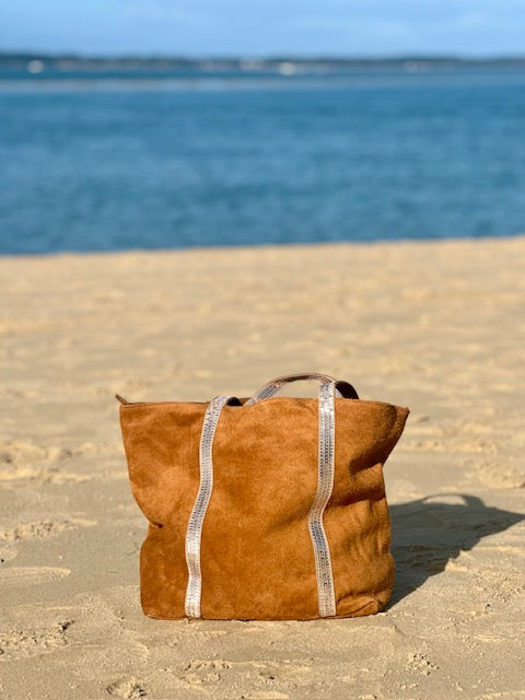 Cabas en cuir camel et strass - Italie