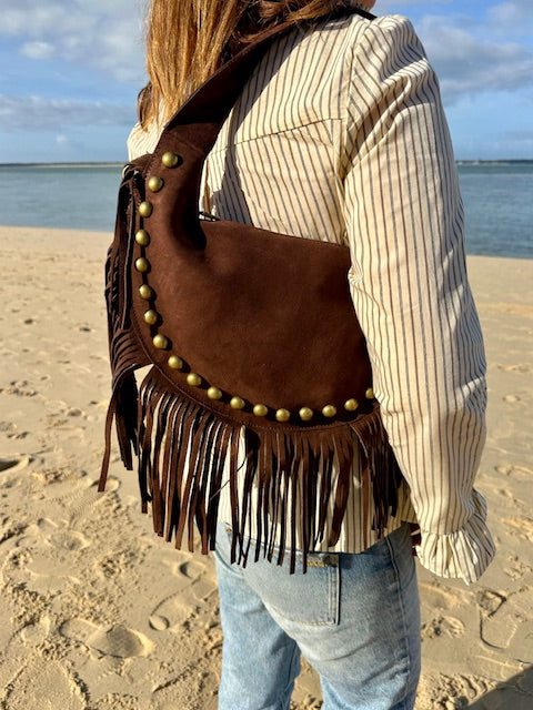 Sac frangé et studs dorés en cuir chocolat - Italie