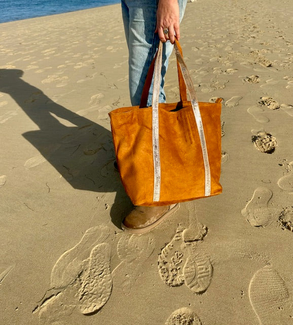 Cabas en cuir camel et strass - Italie