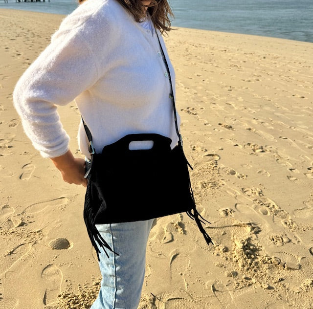 Sac frangé en cuir noir - Italie