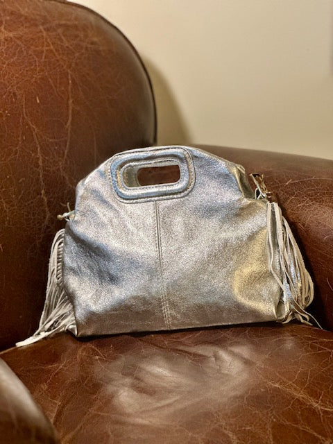 Sac frangé en cuir argenté - Italie