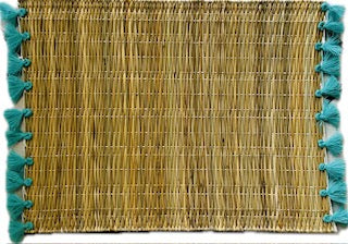 Set de table avec pompons bleu turquoise