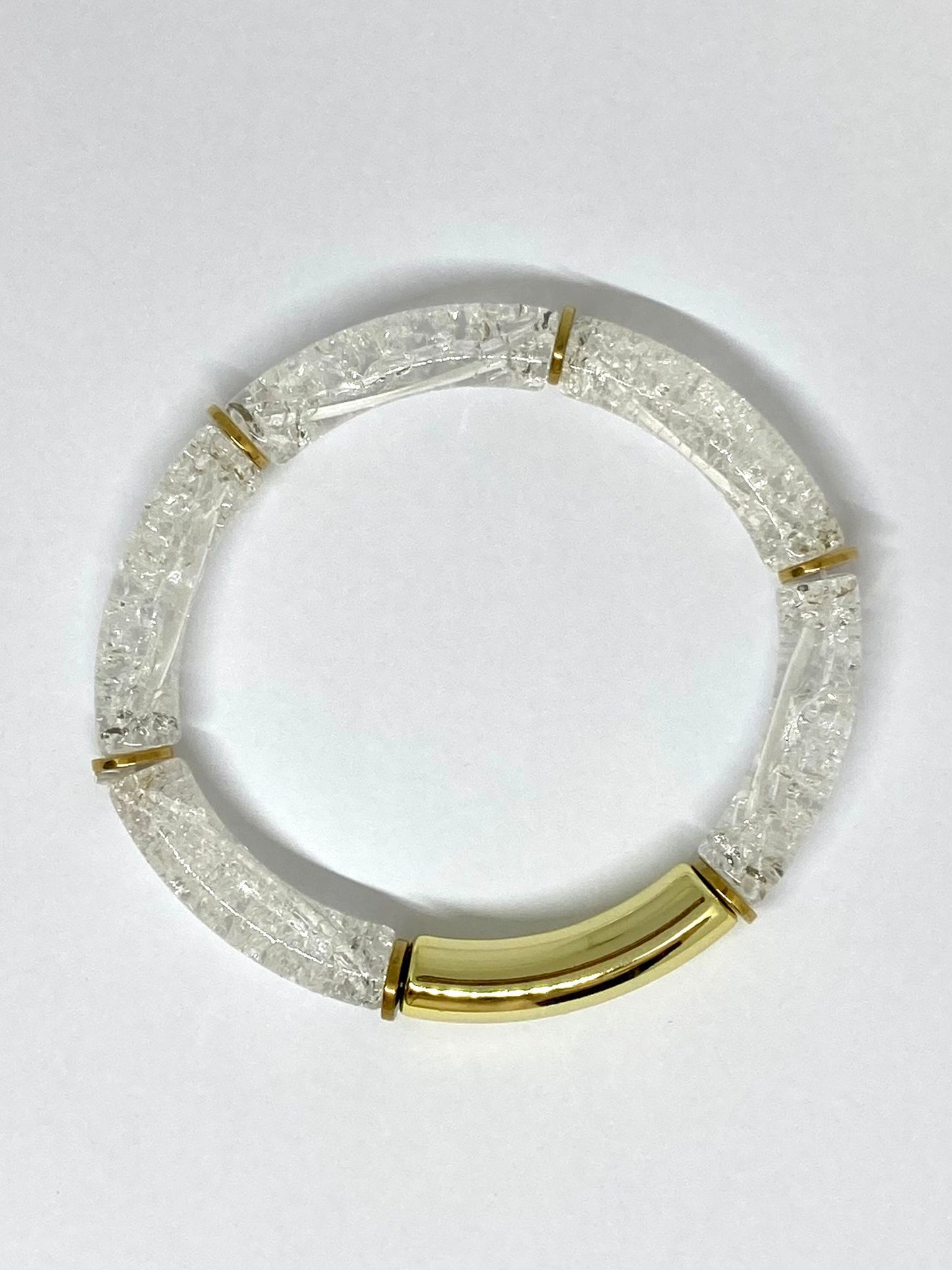 Bracelet tube doré et translucide